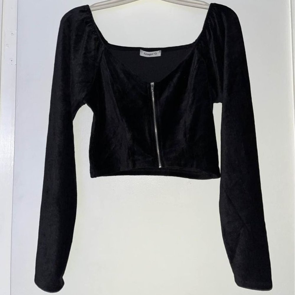 "Ginger G" Black Zip Front Midriff Sweater, Medium